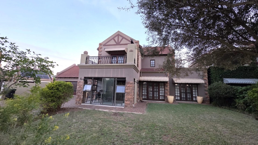 3 Bedroom Property for Sale in Meerhof North West